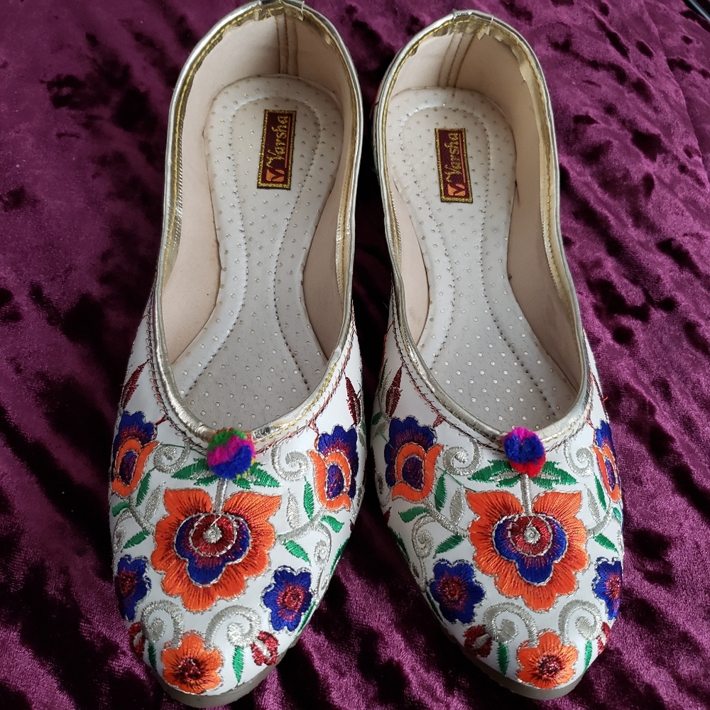 Varsha Women's Multicolor Embroidered Flats US 9